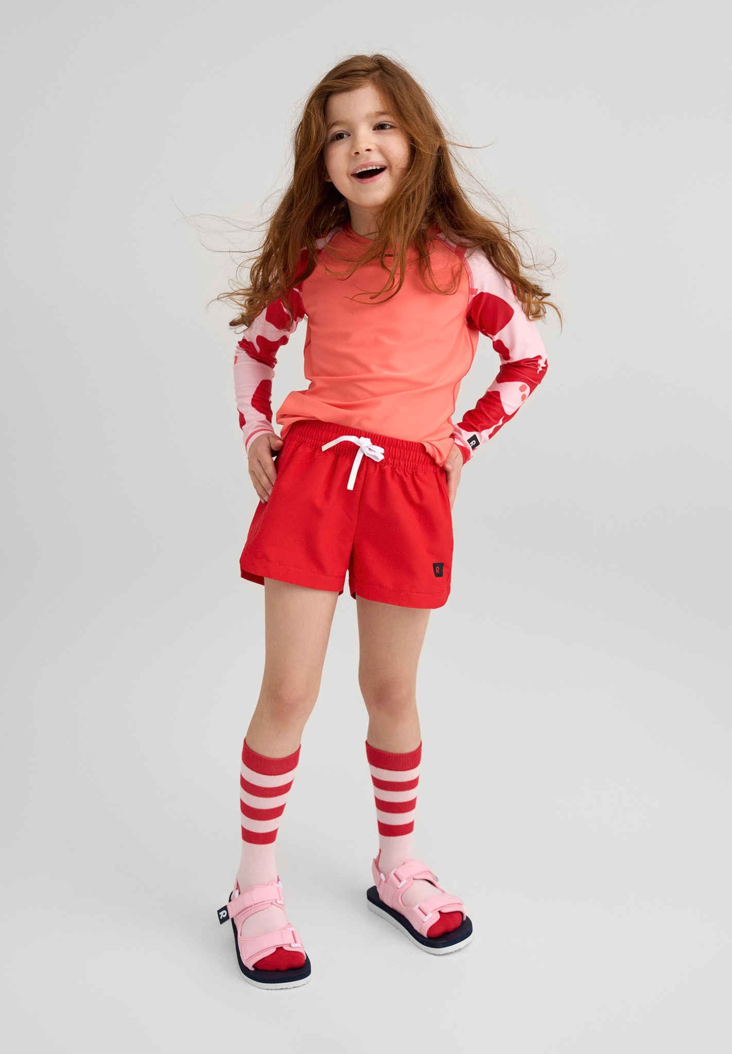 Barn badshorts Nauru akva