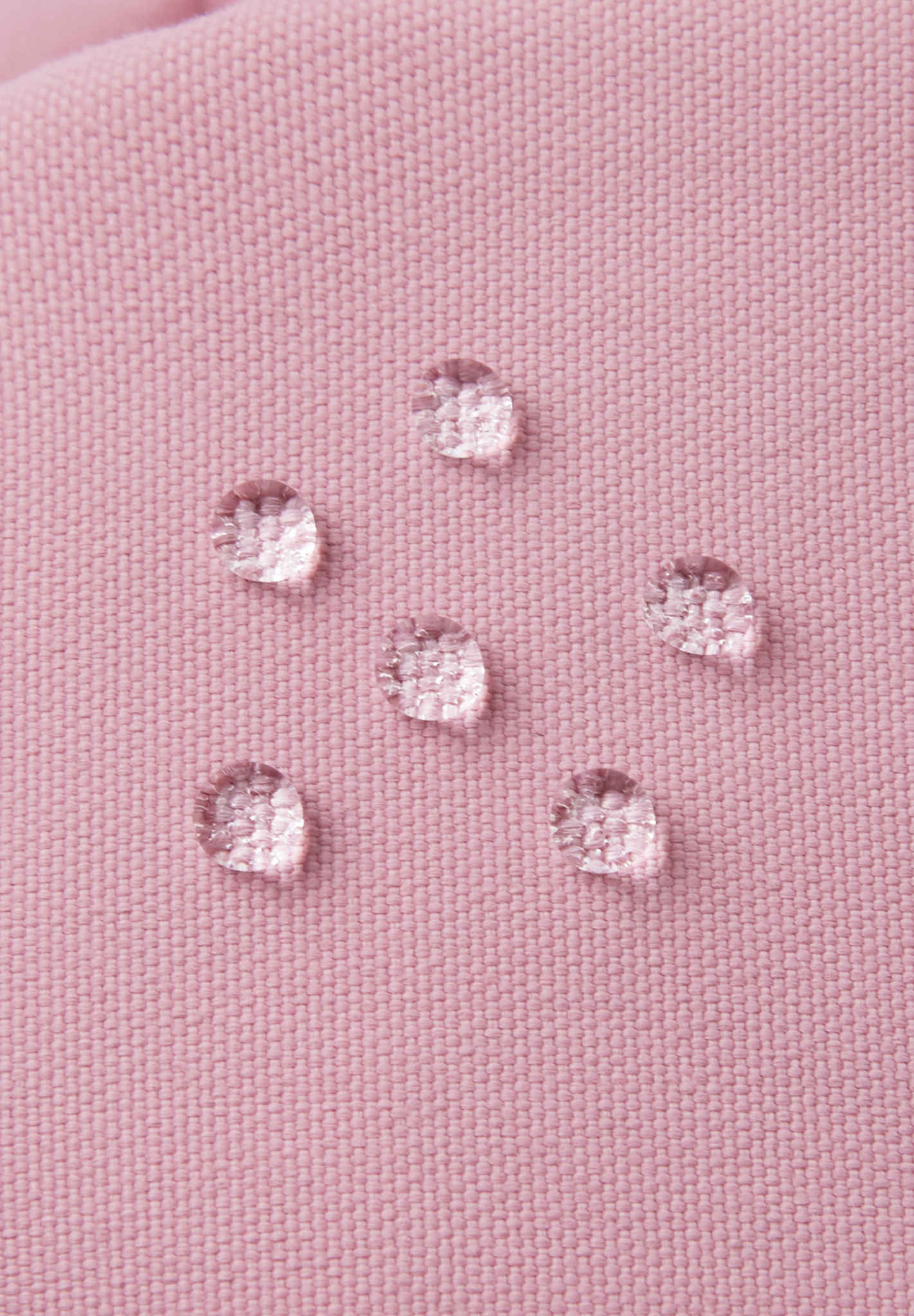 Barn vattentäta skalvantar Askare