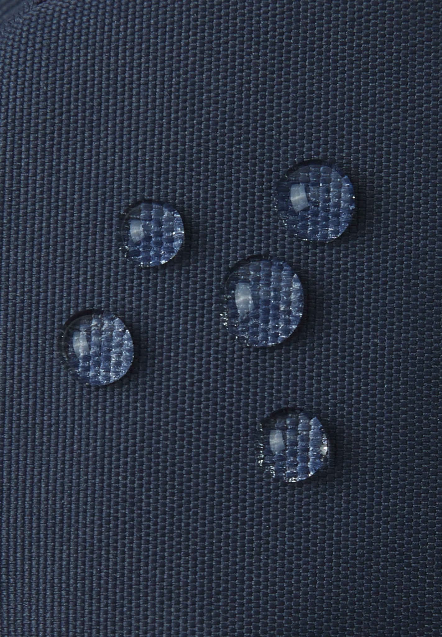 Småbarn skalvantar Poimii